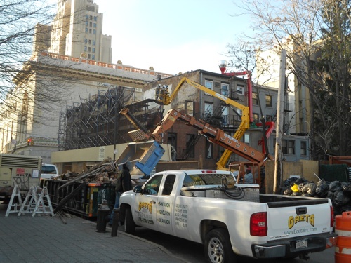 37-lafayette-ave-demolition-01312