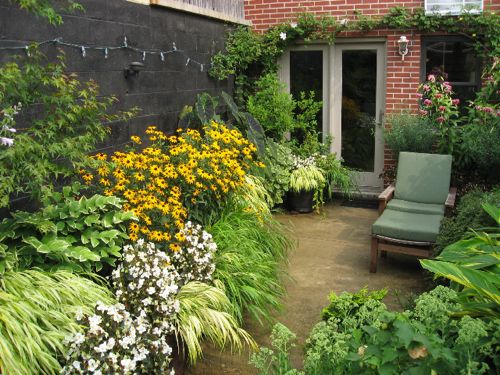 outsider-garden-042012