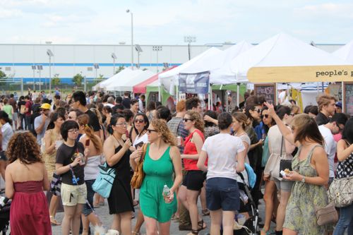 smorgasburg-crowd-061512