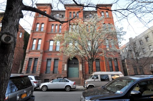 143 s. 8th, CB, PS, 2013