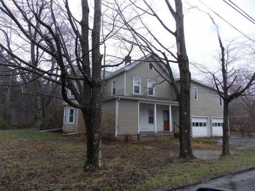 37 maple street esopus ny