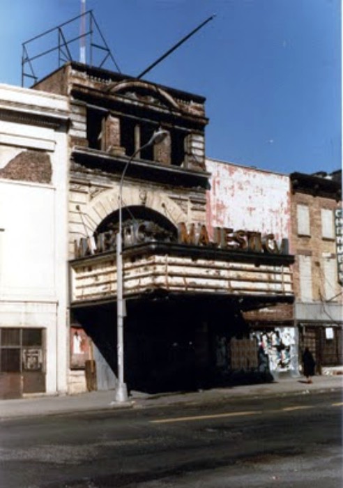 Theater soon after closing in 1968. Photo: michaeljaytheater.blogspot
