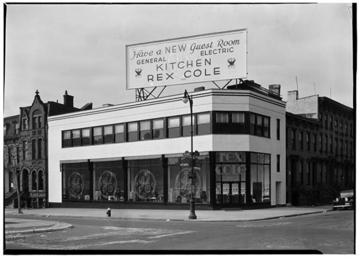 Rex Cole Showroom at 32 Fourth Ave in 1934. Photograph: Museum of the City of New York