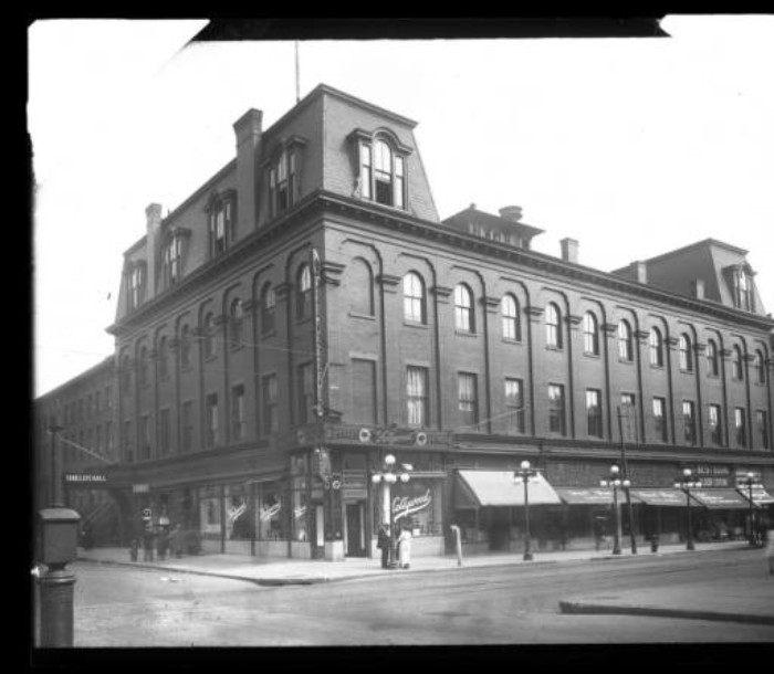 Avon C. Burnham -- Brooklyn History
