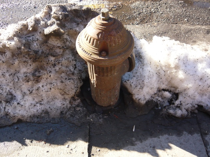 fire-hydrant-snow-022614