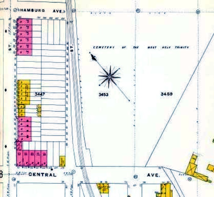 1904 map. Property is located near center, alone, just before cemetery. NY Public Library