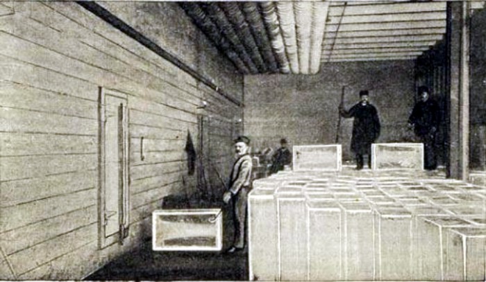 Storage room at Hygeia Ice Co. Source: Manufacturer and Builder Magazine, 1891