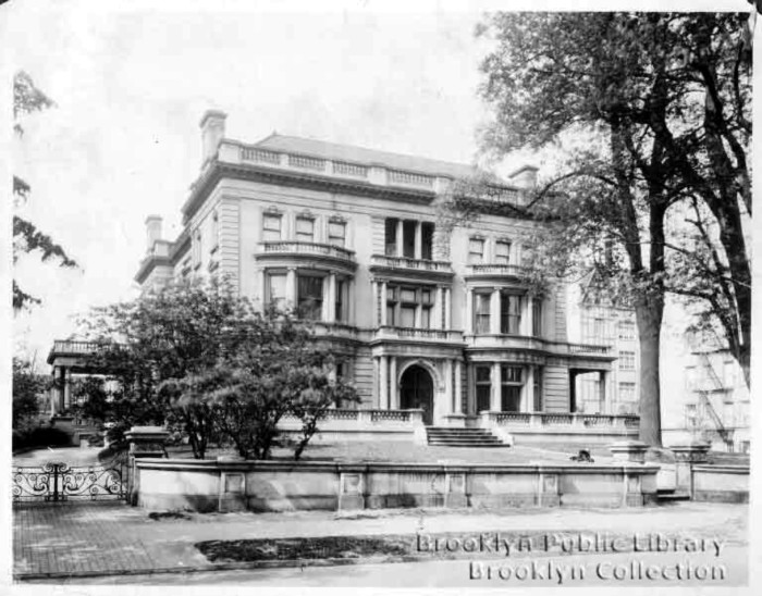 1904 Photo: Brooklyn Public Library