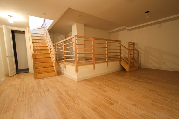 335-Carroll-duplex-unit-staircase-myspace-nyc-brooklyn