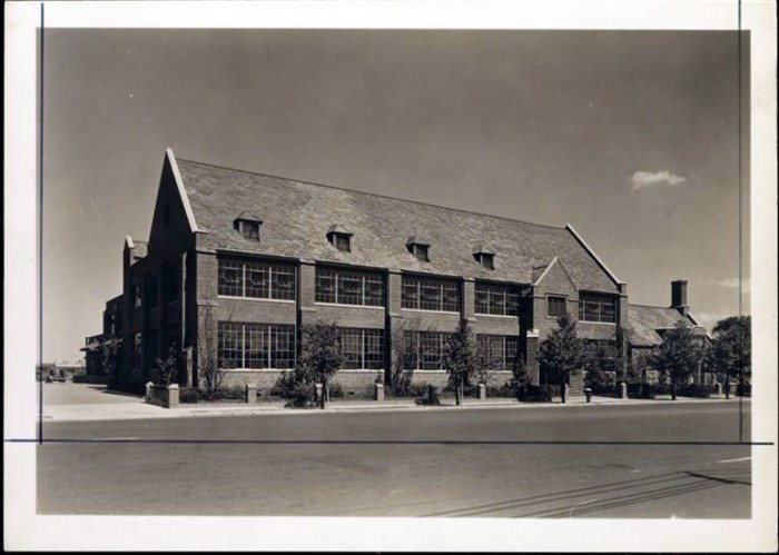 Brooklyn Boro Gas complex. 1933 MCNY 1