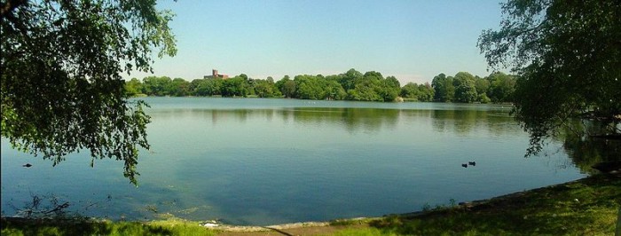 Prospect Park Lake. Photo: Gary Osgood for Wiki Commons