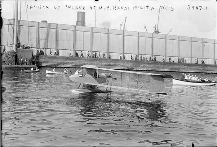 1916 Seaplane launch. Photo: Library of Congress