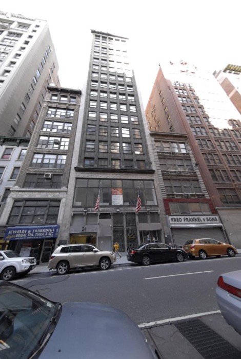 Lane Bryant's Manhattan headquarters after 1917. 21-23 W. 38th St. Photo: Kate Leonova for Property Shark