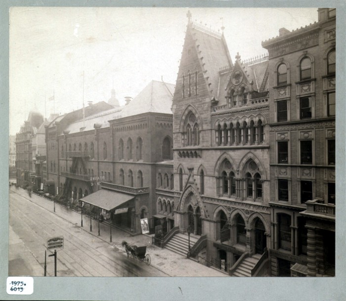 Brooklyn Art Association with Brooklyn Academy of Music in background. Montague St. 1892 photo: Brooklyn Historical Society