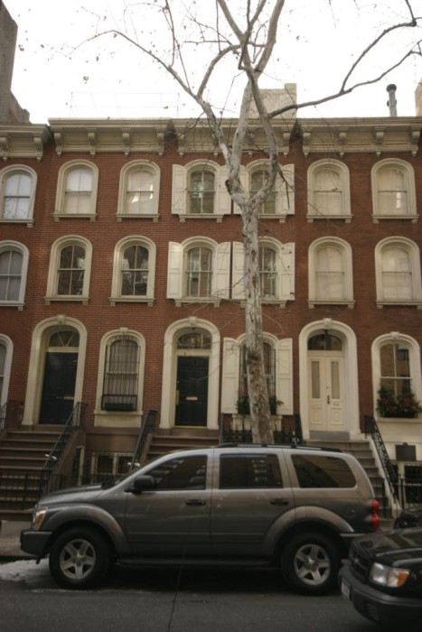 214 East 78th St. Manhattan, the only other houses of this style in NYC. Photo: Scott Bintner for Property Shark