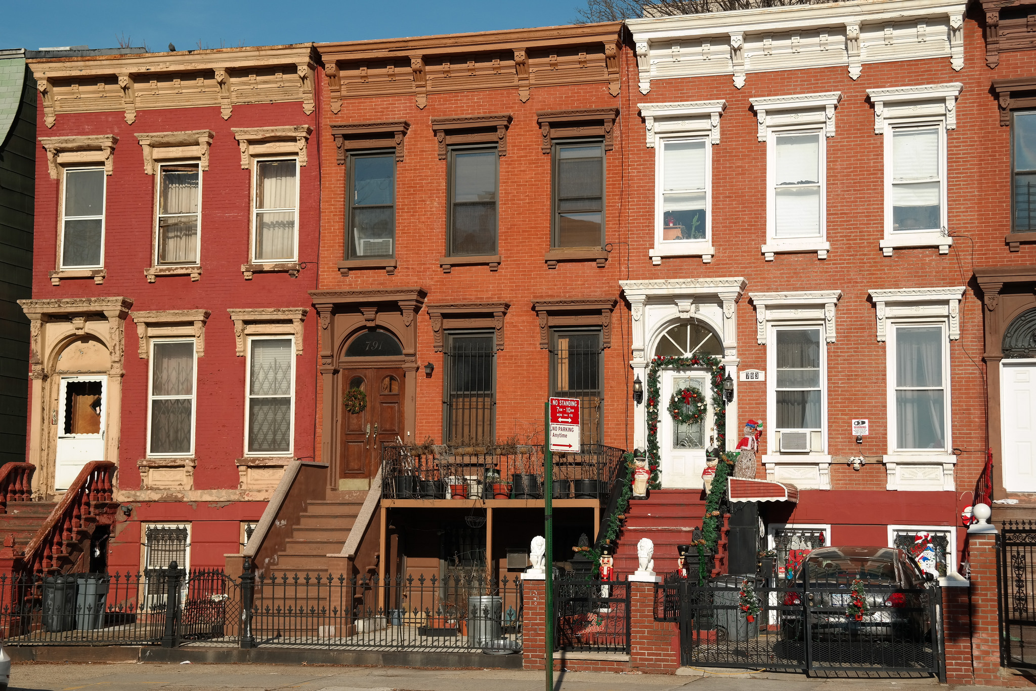 bushwick townhouses jeff reuben 122014