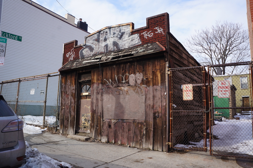 greenpoint shack eckford street 22015