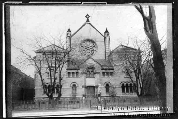 1910 Photo: Brooklyn Public Library
