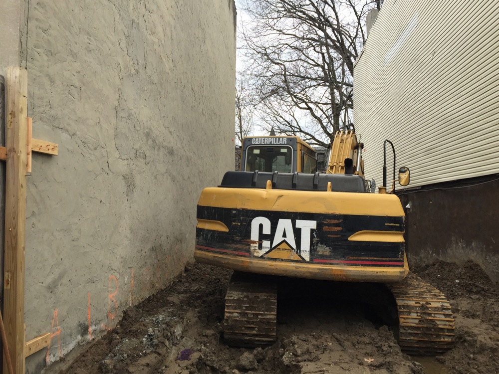 construction-equipment-050515