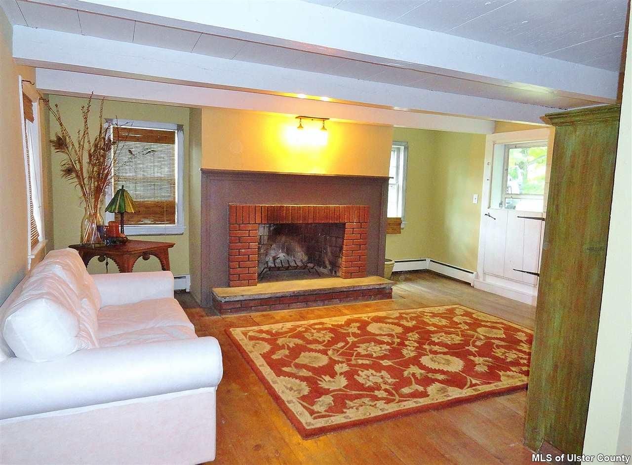 4 hommelville rd saugerties ny