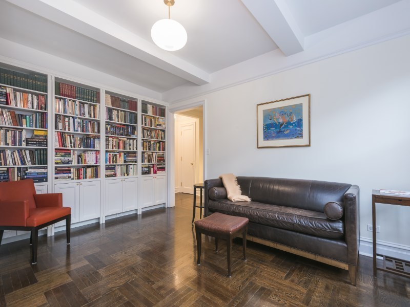 Brooklyn Heights Co-op For Sale -- 35 Pierrepont Street