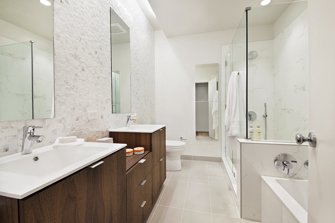 navy-green-townhouses-brooklyn-bathroom