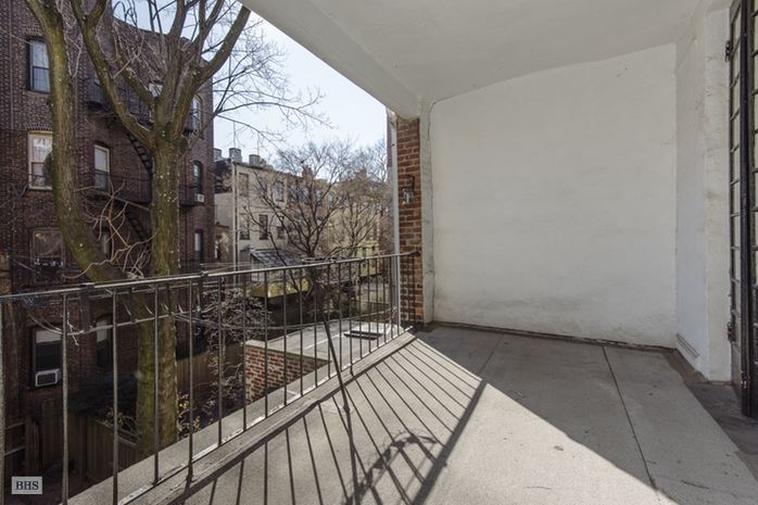Brooklyn Heights House for Sale -- 271 Hicks Street