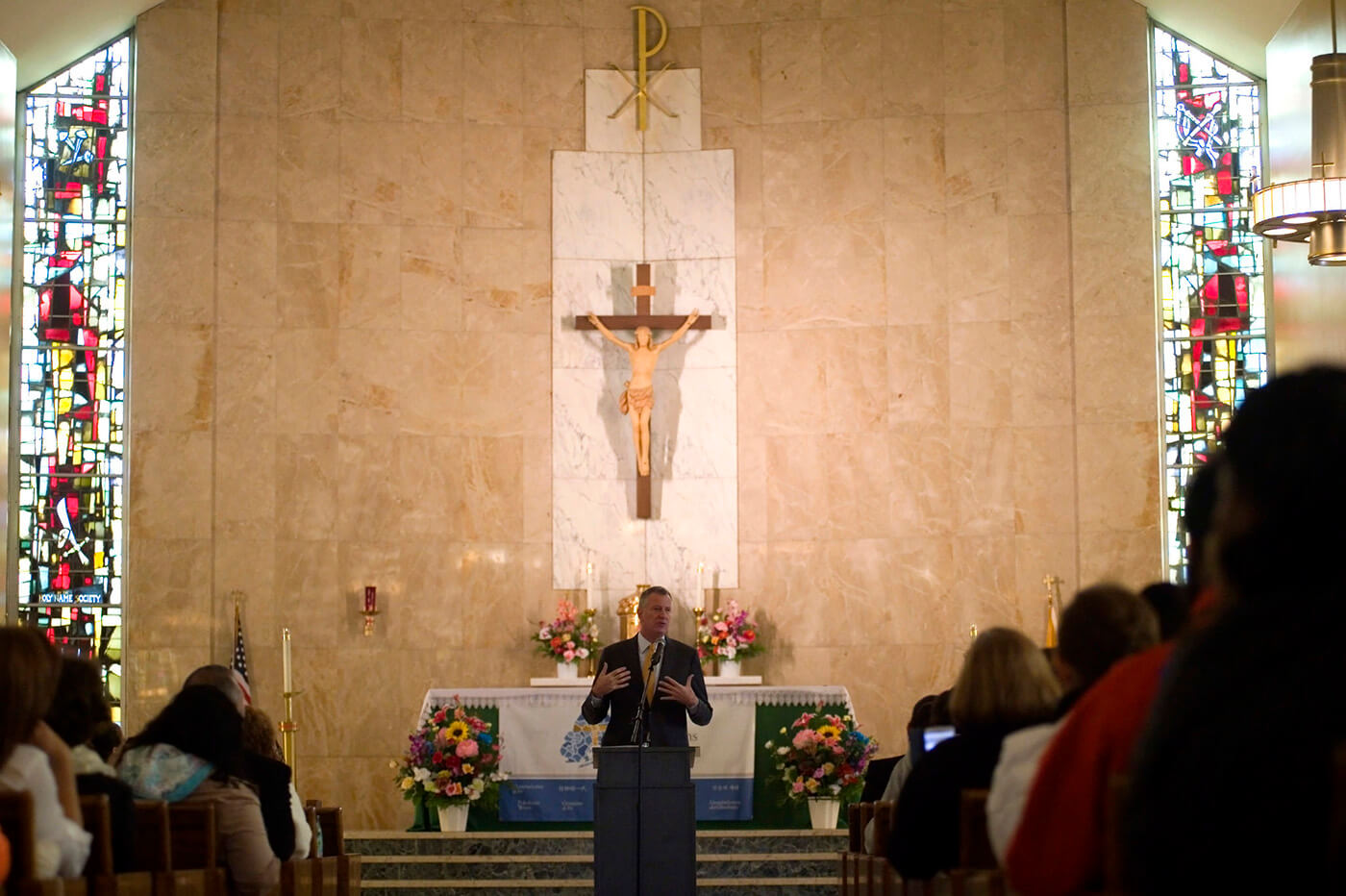 Mayor de Blasio speaks about affordable housing at East New York’s Saint Rita’s Catholic Church in October 2016. Photo via the New York City Mayoral Photography Office