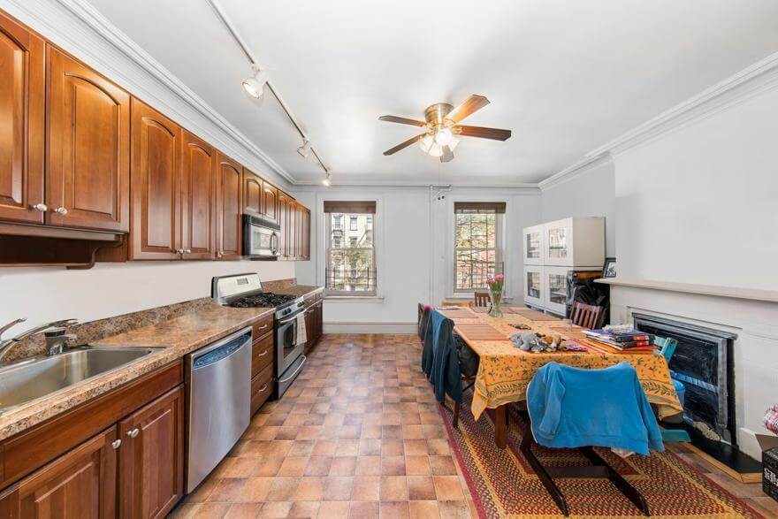 Brooklyn Homes for Sale in Carroll Gardens at 7A 2nd Place