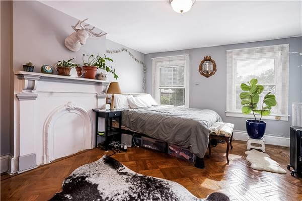 Brooklyn Homes for Sale in Fort Greene at 362 Clermont Avenue