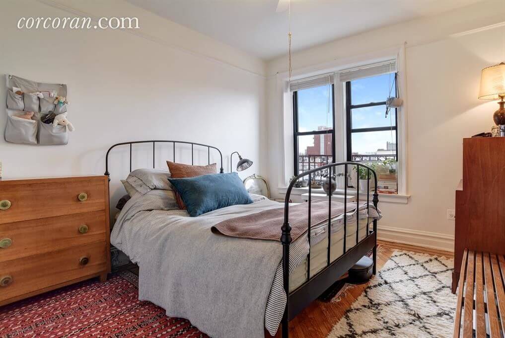 Brooklyn Homes for Sale in Borough Park at 4313 9th Avenue