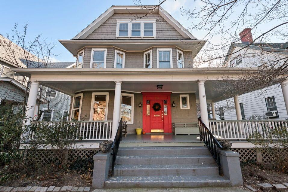 Brooklyn Homes for Sale in Prospect Park South at 916 Albemarle Road