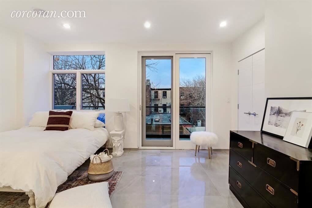 Brooklyn Apartments for Sale in Crown Heights at 949 Pacific Street