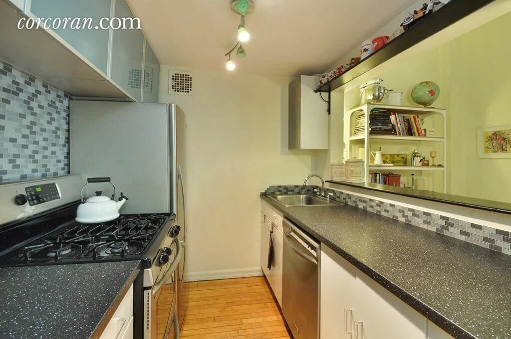 Brooklyn Apartments for Rent in Clinton Hill at 555 Washington Avenue