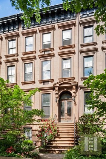 Brooklyn Homes for Sale in Clinton Hill at 304 Clinton Avenue