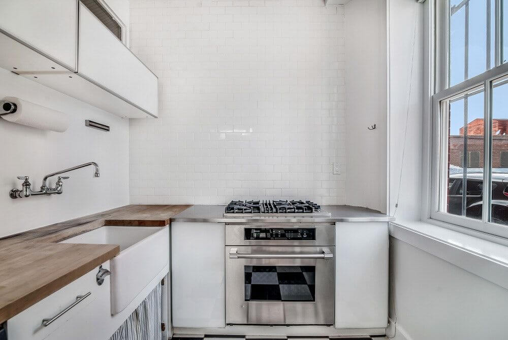 Brooklyn Apartments for Rent in Vinegar Hill at 69 Gold Street