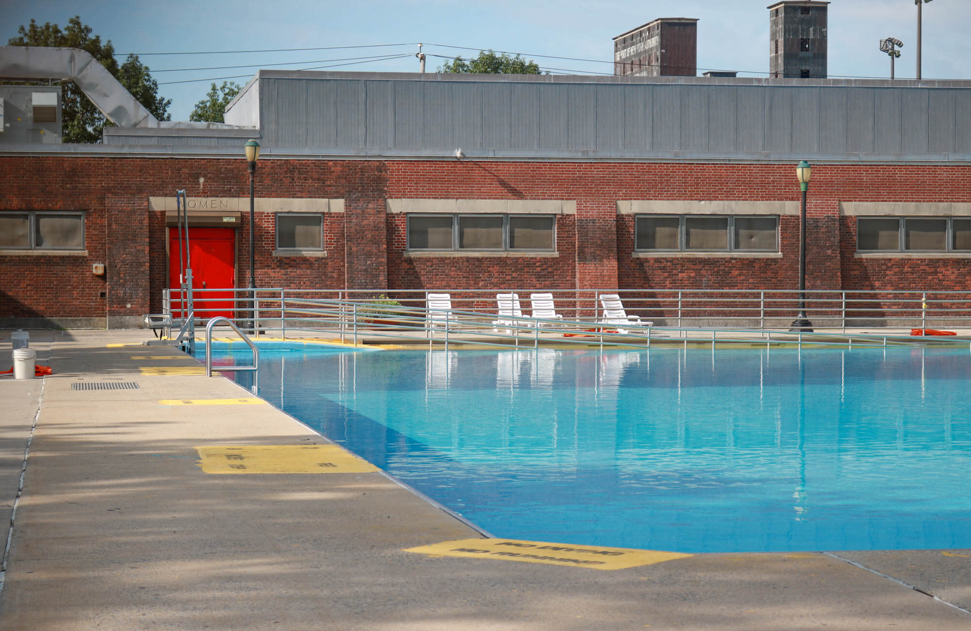 brooklyn architecture red hook pool play center 155 bay street
