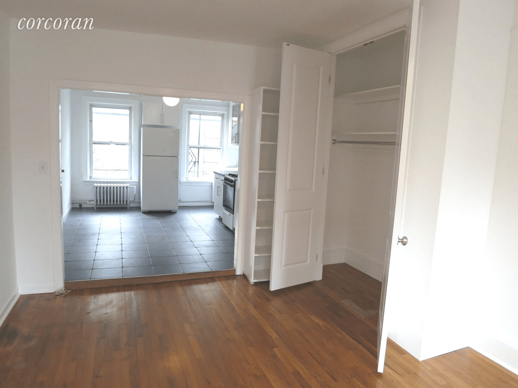 Brooklyn Apartments for Rent in Williamsburg at 16 Fillmore Place