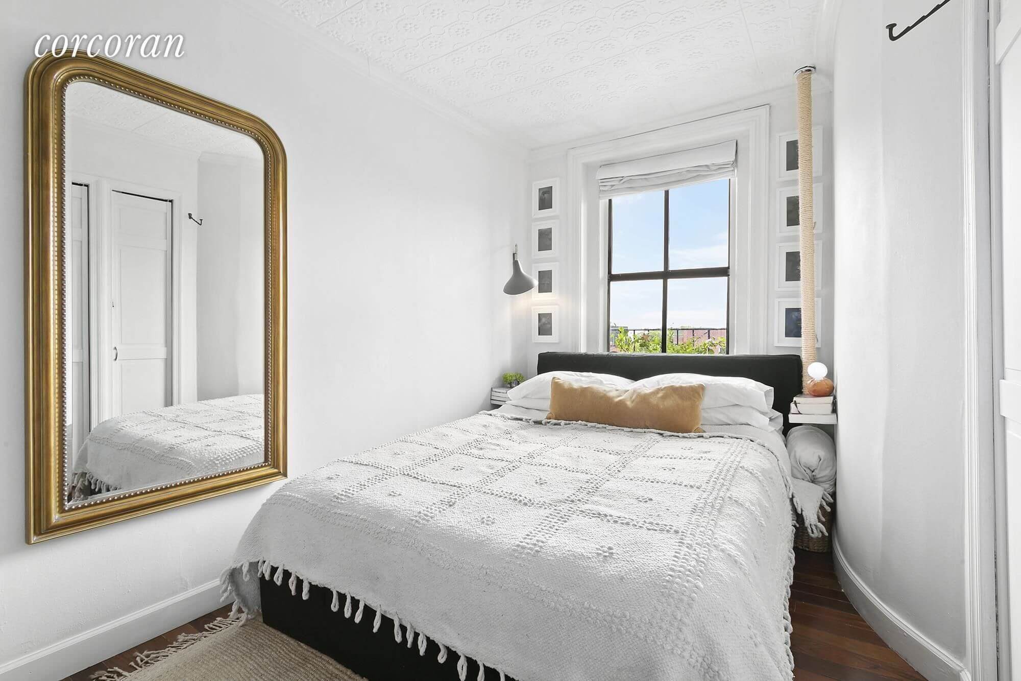 Brooklyn Apartments for Rent in Cobble Hill at 439 Hicks Street