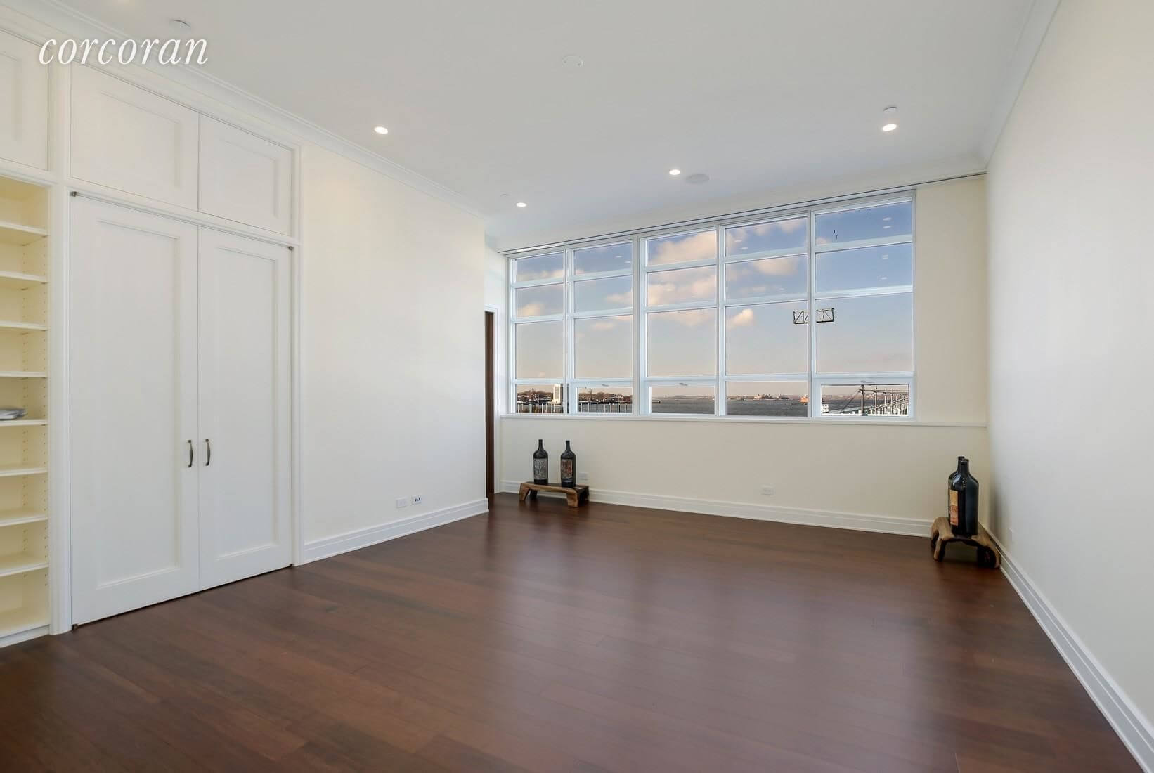 Brooklyn Apartments for Sale in Brooklyn Heights at 360 Furman Street