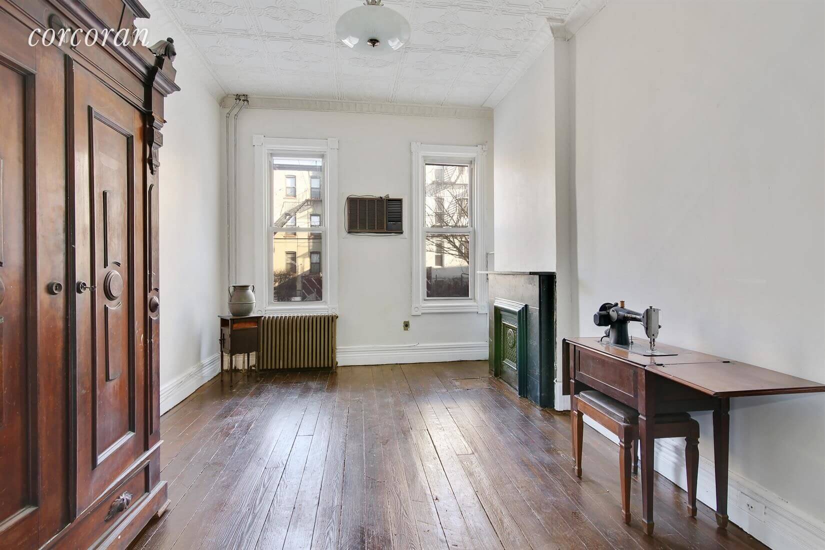 Brooklyn Homes for Sale in Greenpoint at 78 N. Henry Street