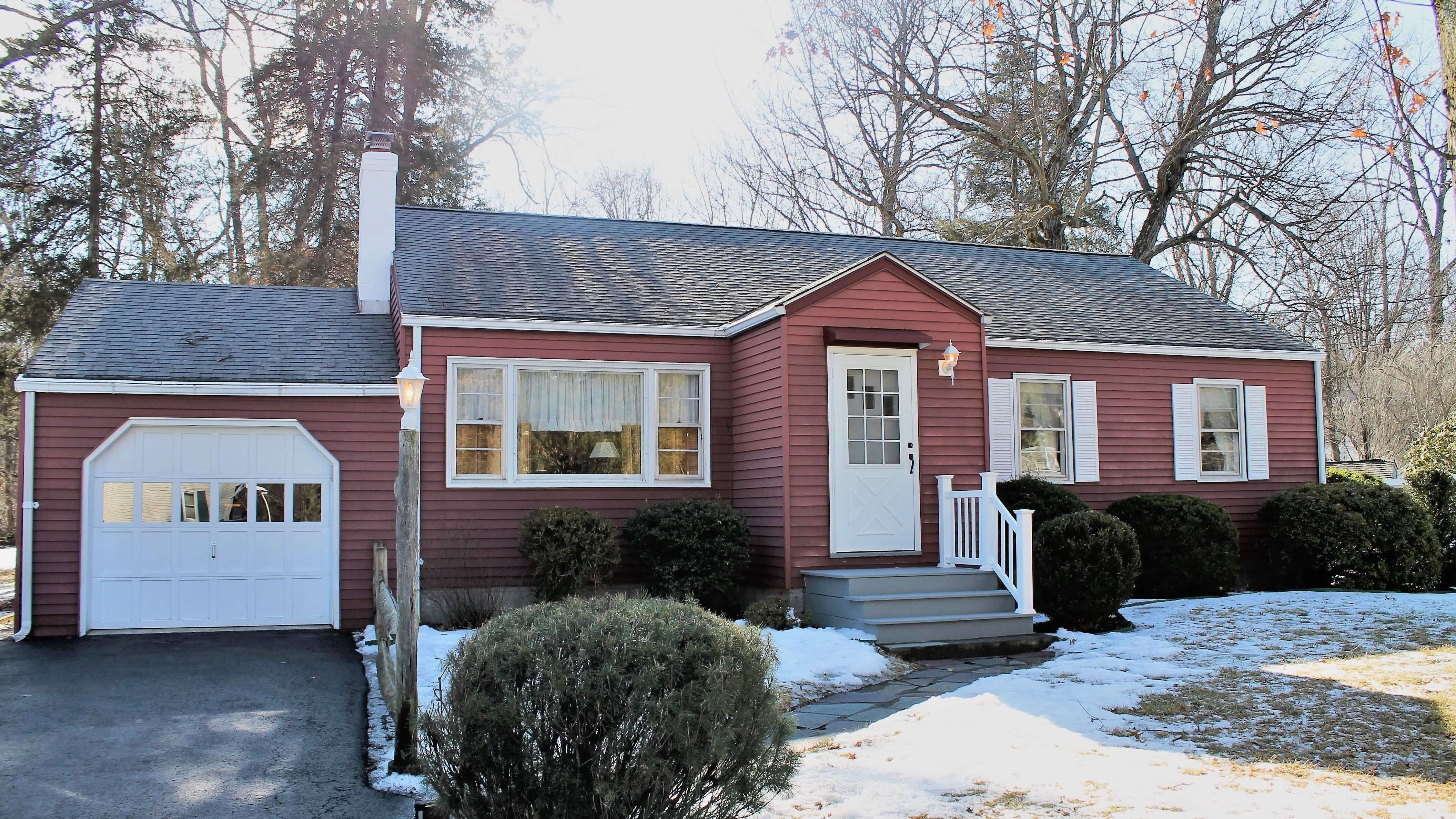 upstate homes for sale cape cod style valley stream poughkeepsie