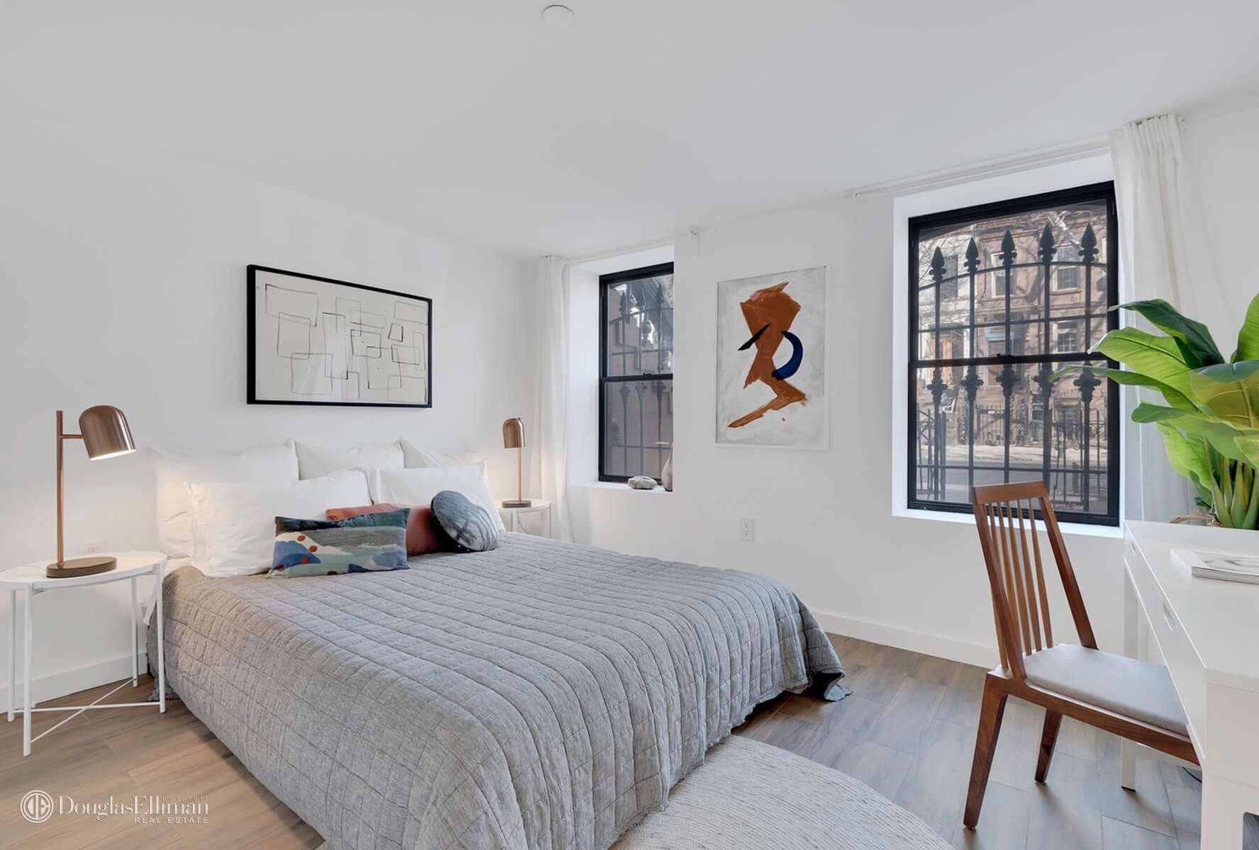 Renovated-brownstone-for-sale-in-Brooklyn-Bed-Stuy-378-Halsey-08