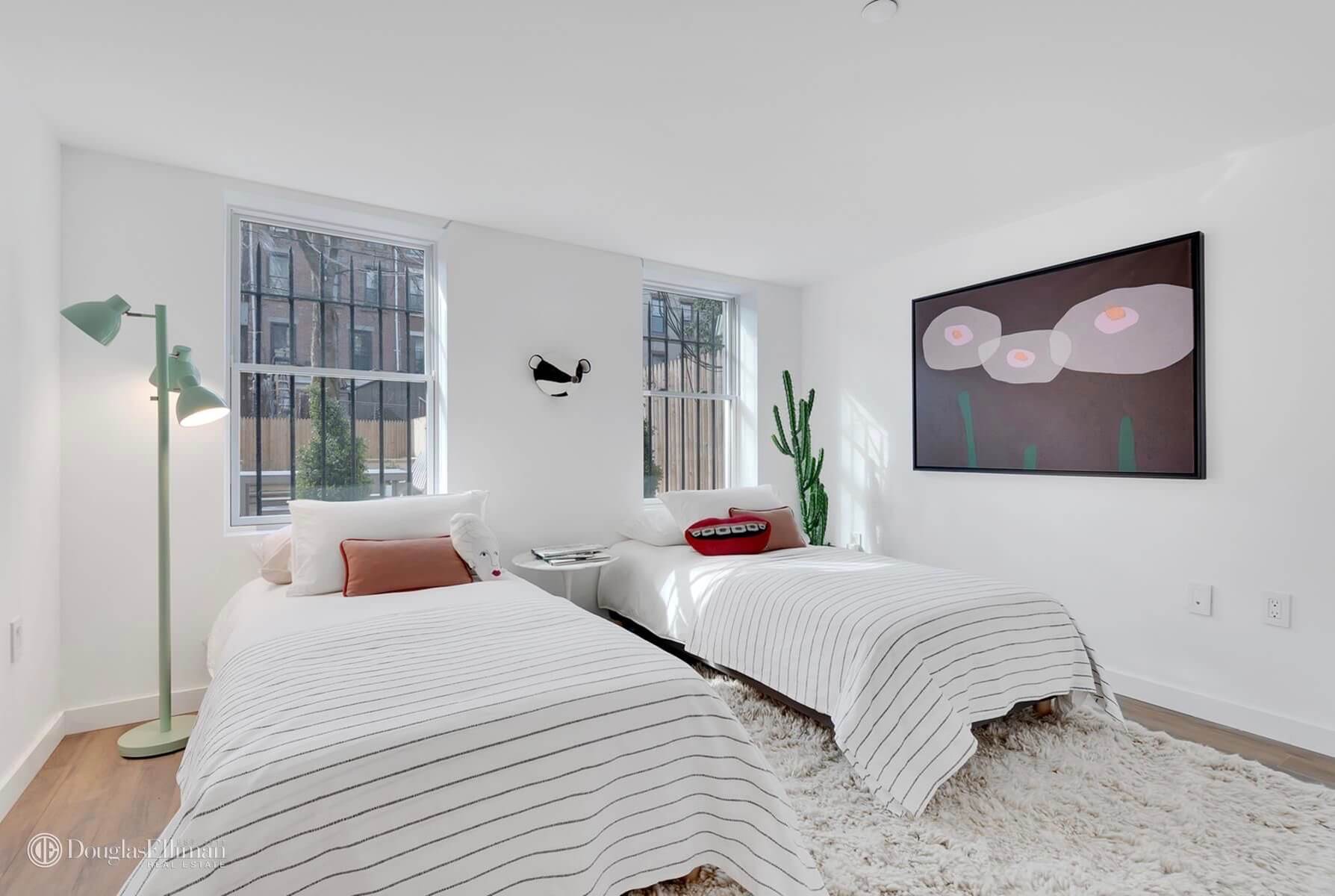 Renovated-brownstone-for-sale-in-Brooklyn-Bed-Stuy-378-Halsey-10