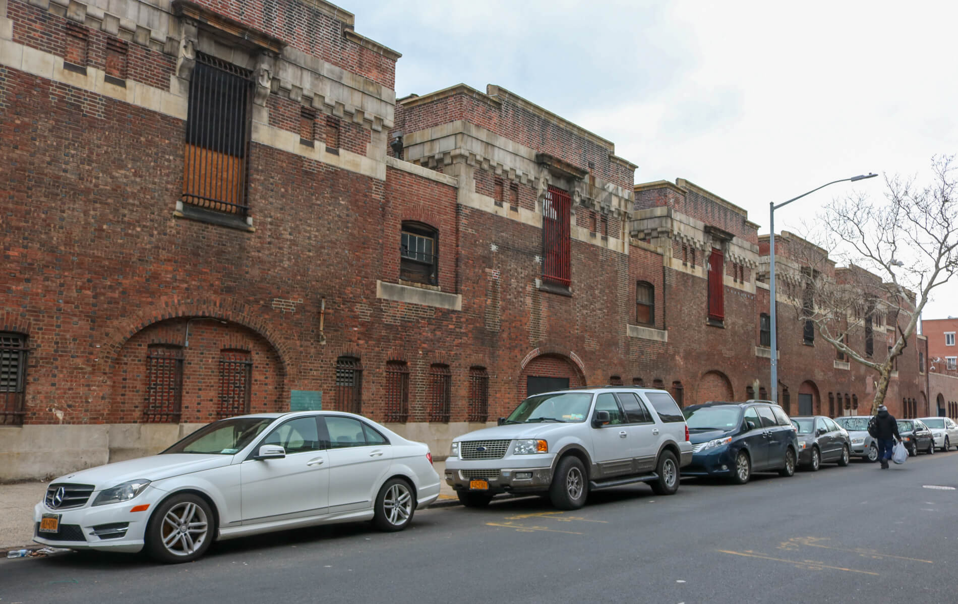 bedford union armory crown heights marvel 1555 bedford avenue