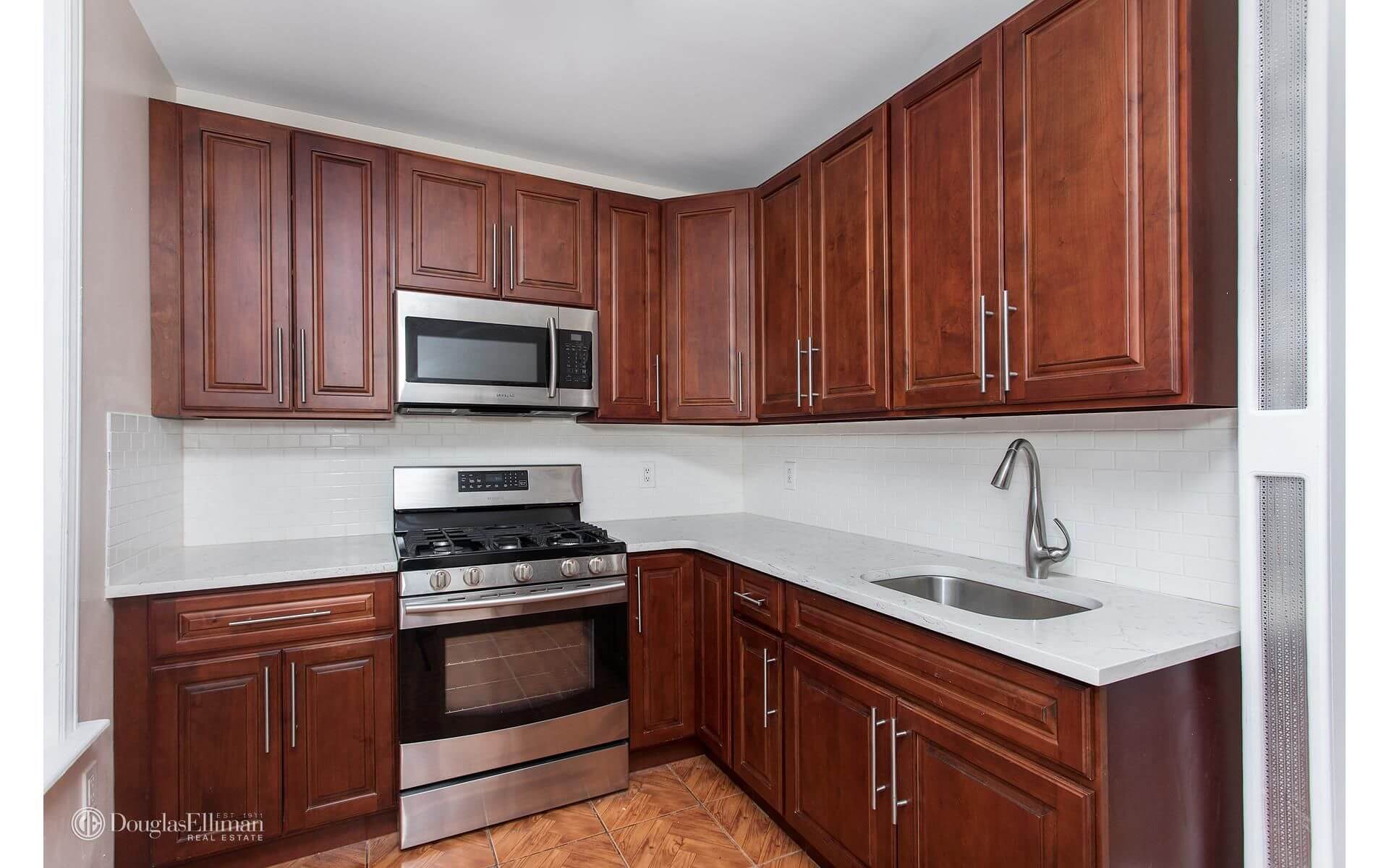 Brooklyn Apartments for Rent in Flatbush at 2542 Bedford Avenue
