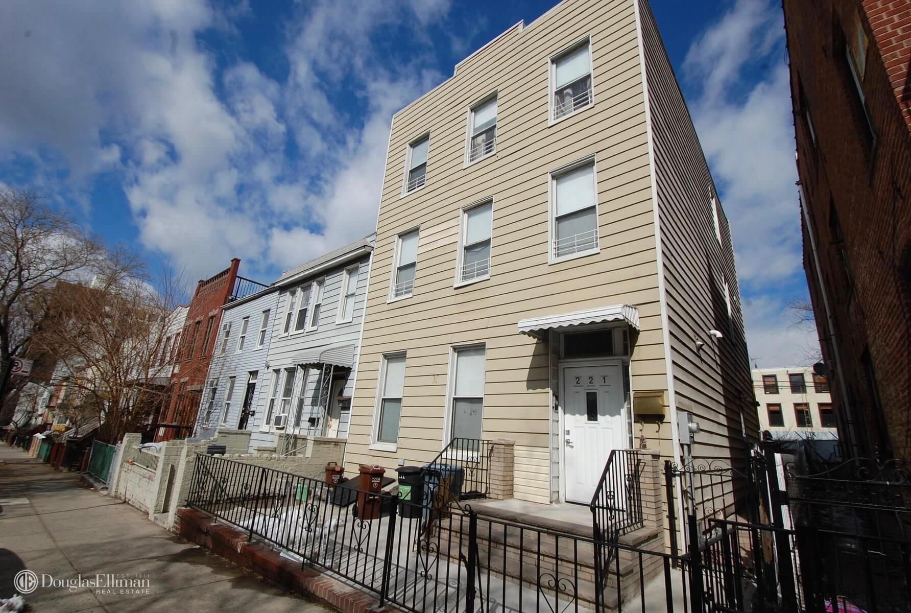 Brooklyn-house-for-sale-in-Greenwood-Heights-221-19th-St-03