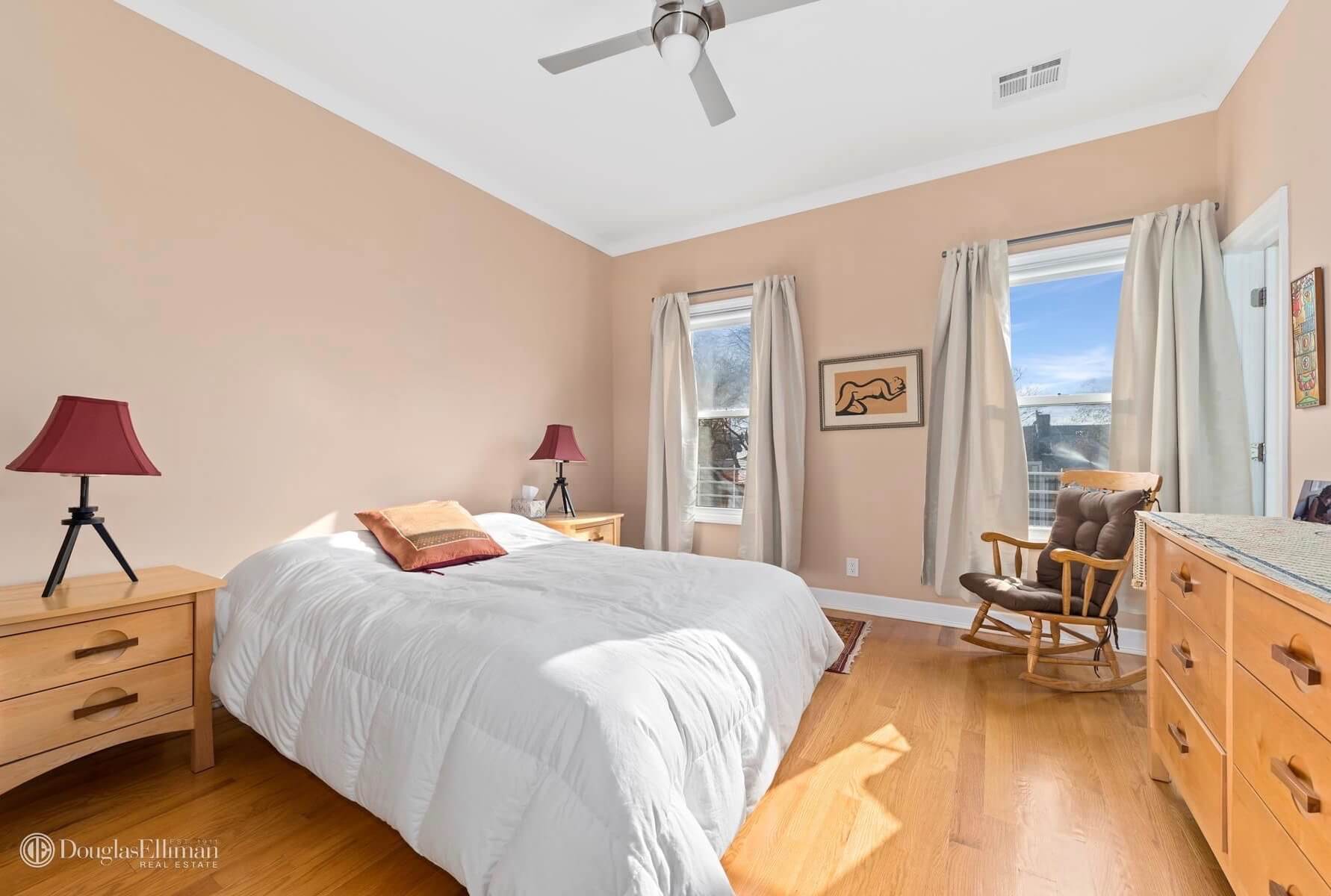 Brooklyn-house-for-sale-in-Greenwood-Heights-221-19th-St-11