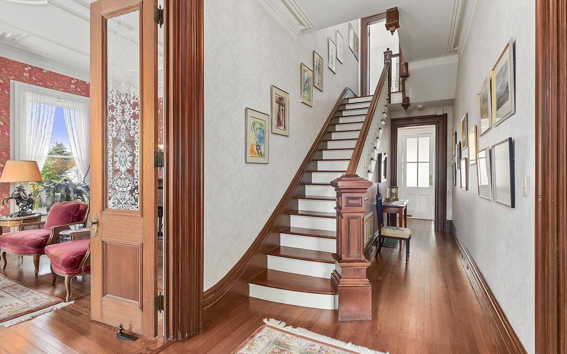 upstate-homes-for-sale-ragtime-mount-kisco-81-west-main-street-entry