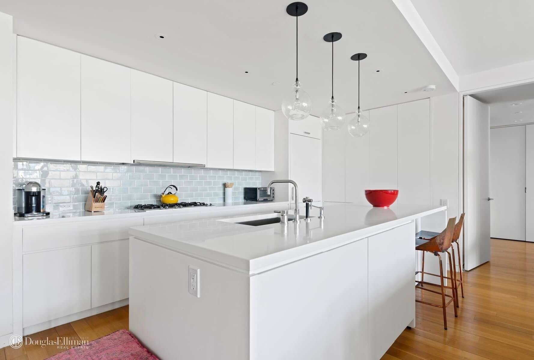 Brooklyn-apartments-for-sale-Prospect-Heights-Richard-Meier-1-Grand-Army-Plaza-03